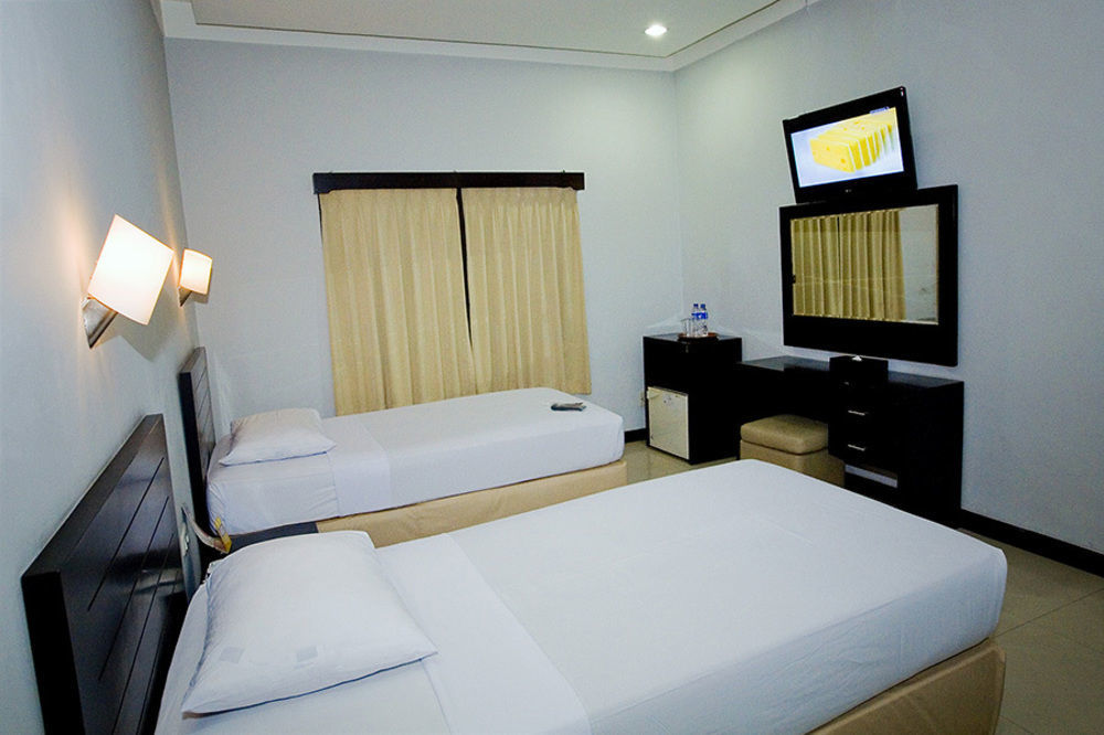 Hotel Celebes Makassar Dış mekan fotoğraf