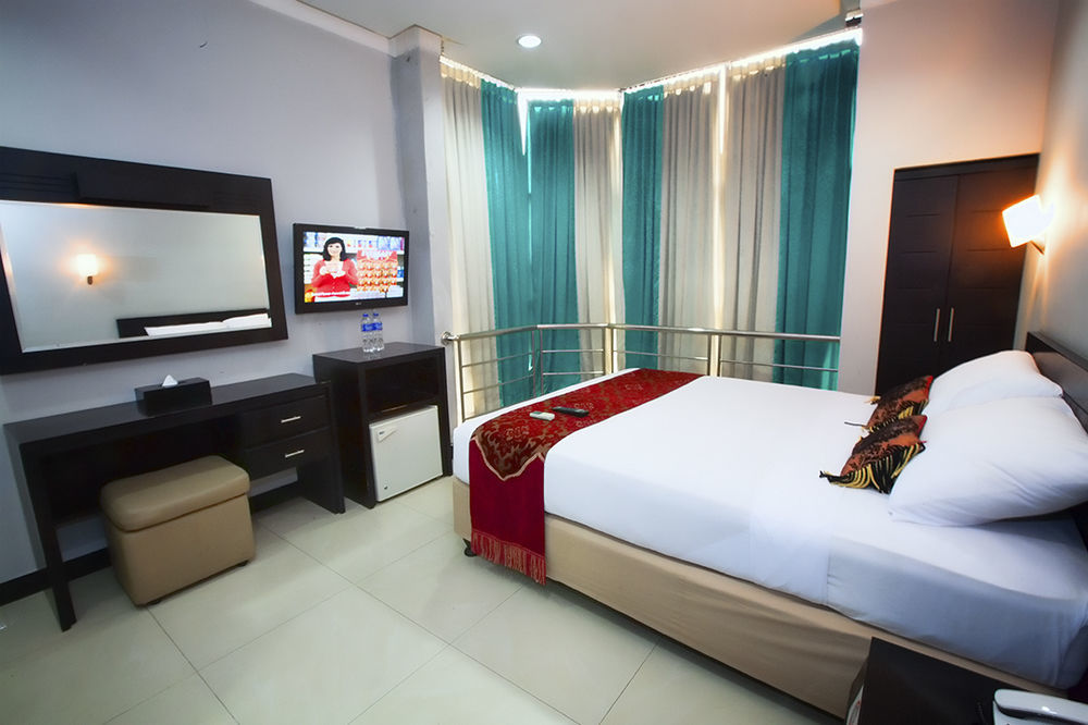 Hotel Celebes Makassar Dış mekan fotoğraf
